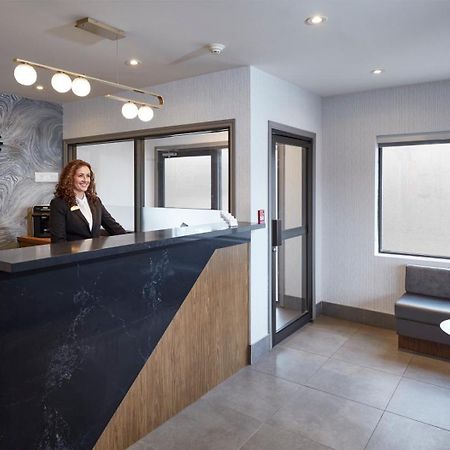 Canadas Best Value Inn Toronto Exteriör bild
