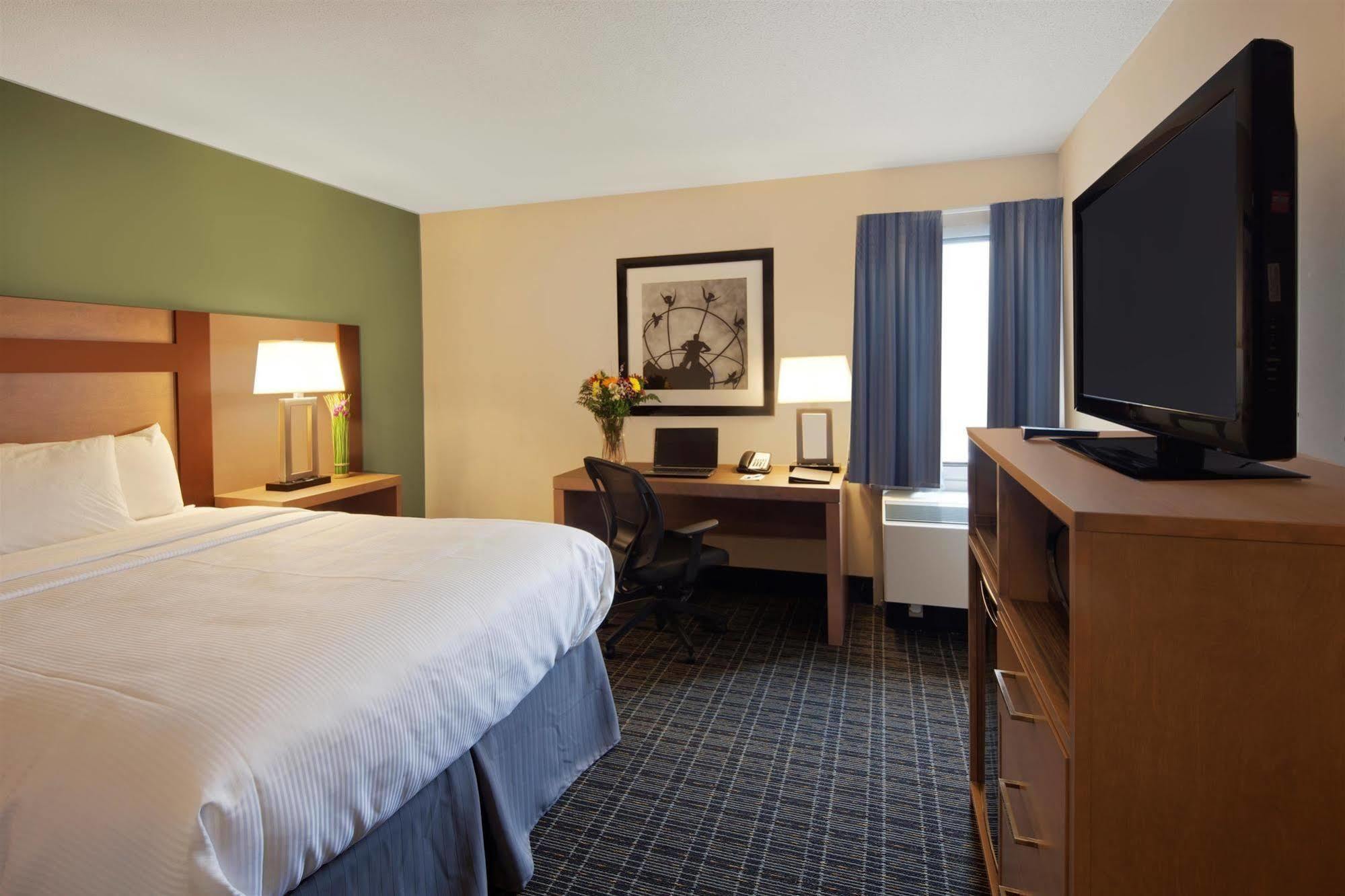 Canadas Best Value Inn Toronto Exteriör bild